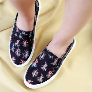 Black Angel sneaker